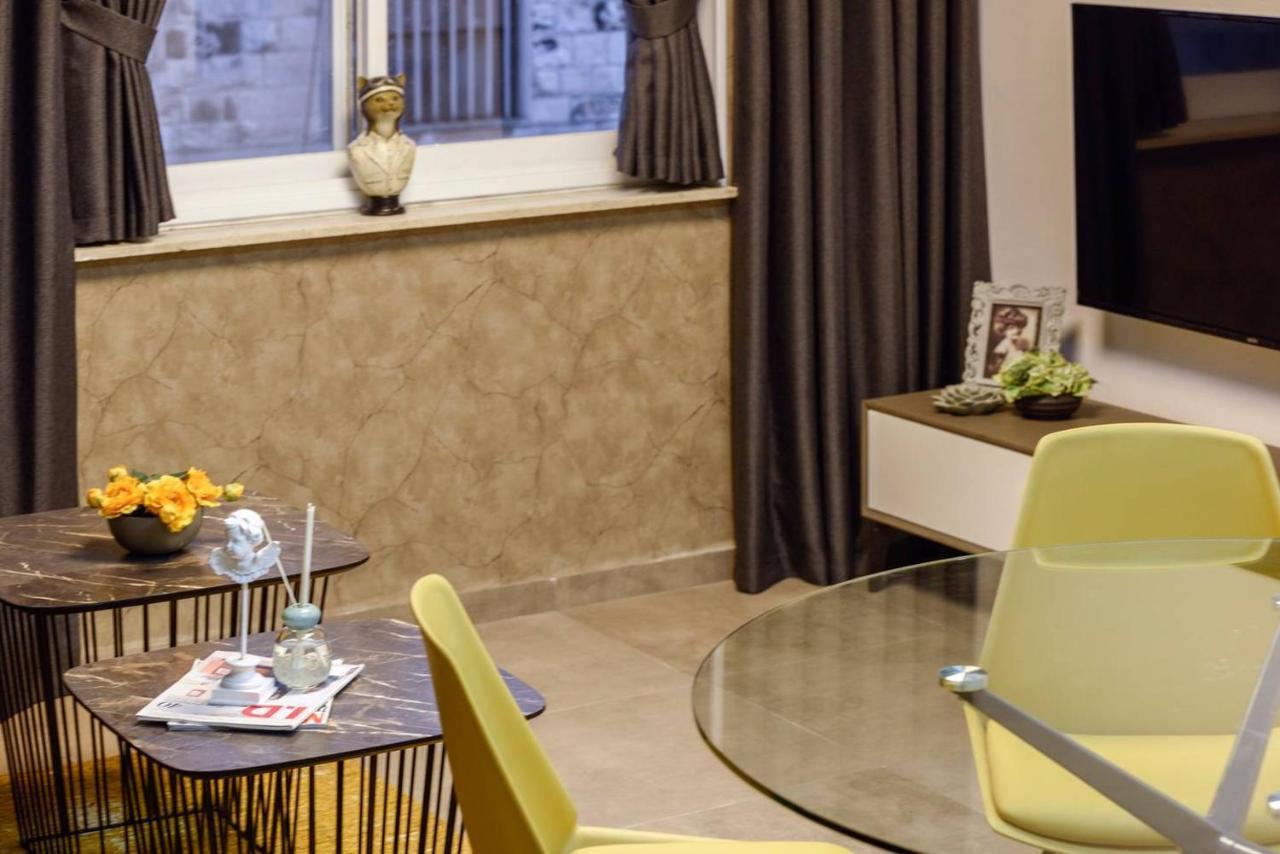 Authentic One Bedroom Apartment In City Center 耶路撒冷 外观 照片